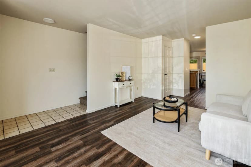 Property photo for 209 E 18th Avenue #d19, Ellensburg photo 4