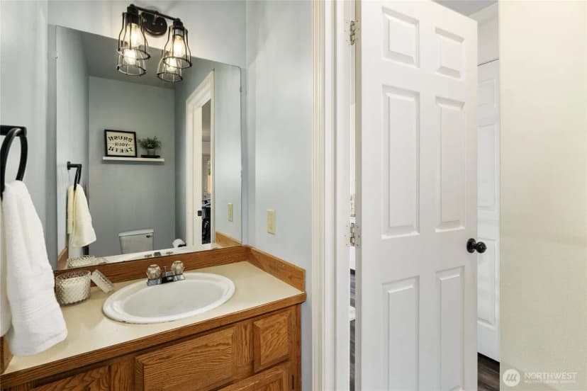 Property photo for 209 E 18th Avenue #d19, Ellensburg photo 13