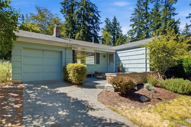 Property photo for 13041 25th Avenue Ne, Seattle