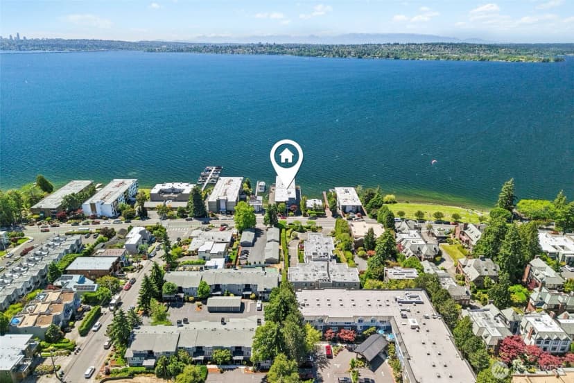 Property photo for 6421 Lake Washington Boulevard Ne #301, Kirkland photo 27