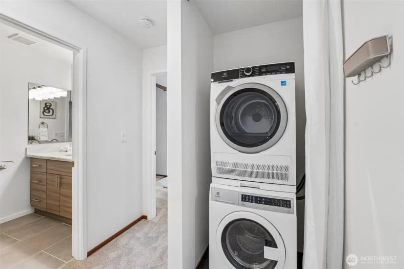 Property photo for 6421 Lake Washington Boulevard Ne #301, Kirkland photo 22