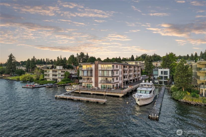 Property photo for 6421 Lake Washington Boulevard Ne #301, Kirkland photo 34