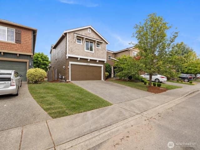 Property photo for 24036 Se 262nd Place, Maple Valley photo 3