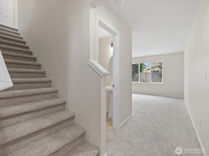Property photo for 24036 Se 262nd Place, Maple Valley photo 11