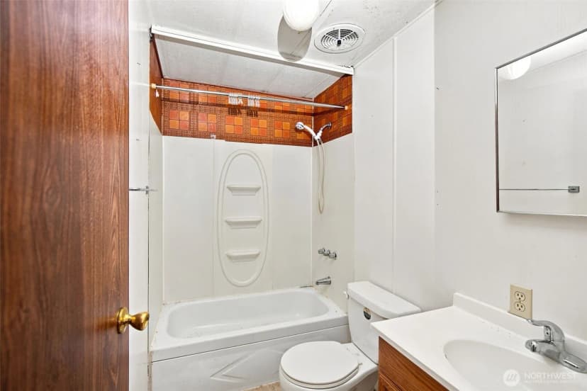 Property photo for 900 29th Street Se #c19, Auburn photo 10