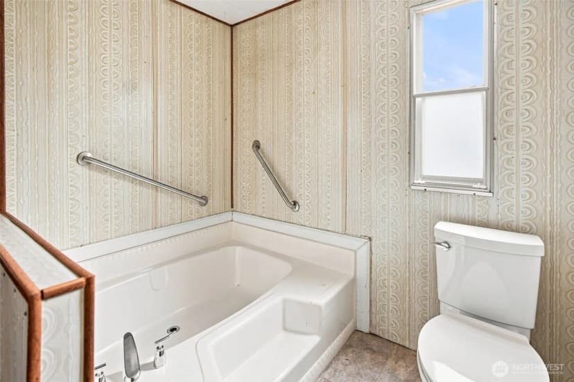 Property photo for 900 29th Street Se #c19, Auburn photo 7