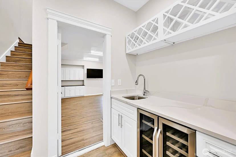 Property photo for 5507 Waller Road E, Tacoma photo 21