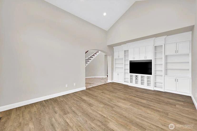 Property photo for 5507 Waller Road E, Tacoma photo 15