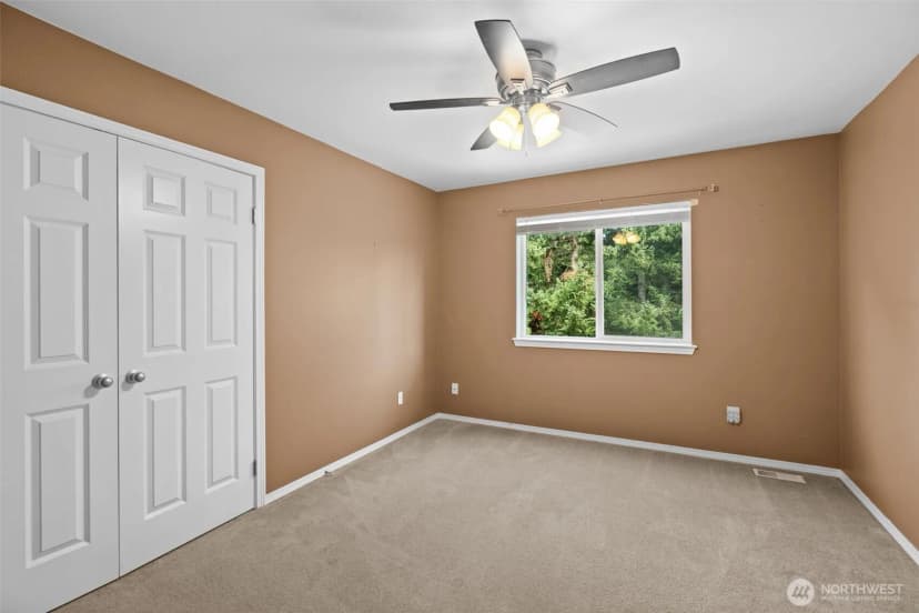 Property photo for 19219 205th Street E, Orting photo 21