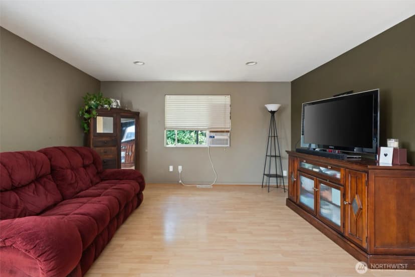 Property photo for 2882 Rocky Creek Lane Se, Port Orchard photo 8