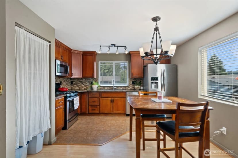 Property photo for 2882 Rocky Creek Lane Se, Port Orchard photo 4