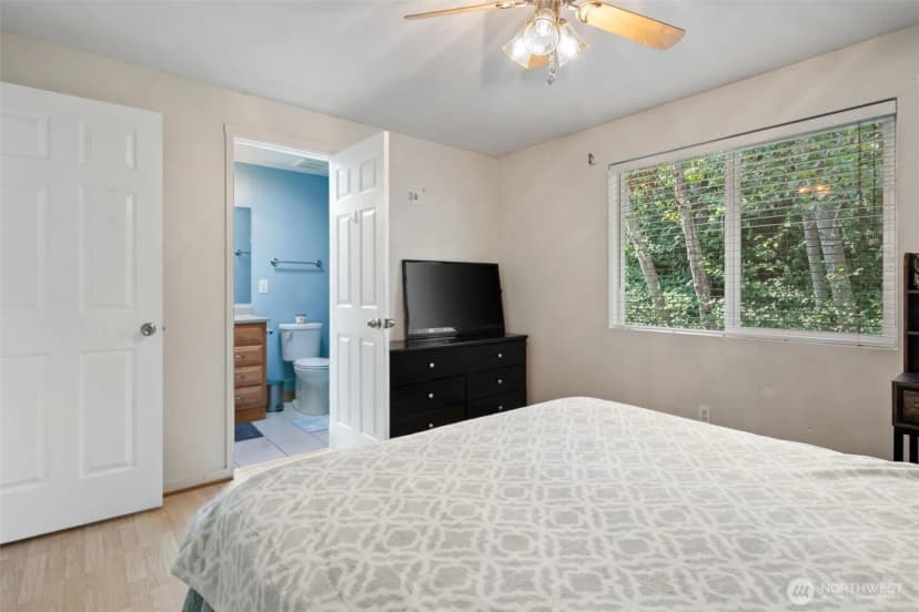 Property photo for 2882 Rocky Creek Lane Se, Port Orchard photo 14