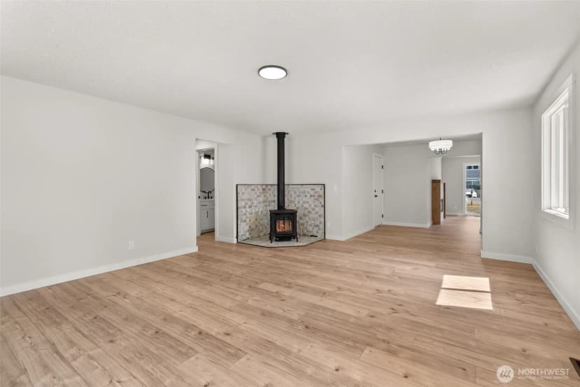 Property photo for 1215 Hall Street Se, Lacey photo 15