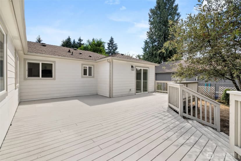 Property photo for 1215 Hall Street Se, Lacey photo 21