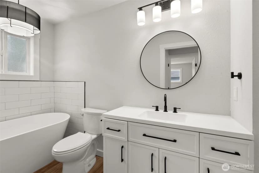 Property photo for 1215 Hall Street Se, Lacey photo 11