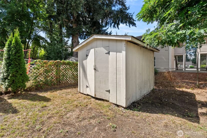 Property photo for 1215 Hall Street Se, Lacey photo 26