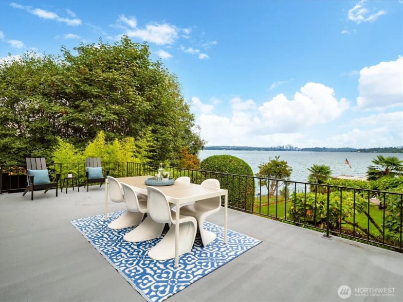 Property photo for 1302 Lakeside Avenue S, Seattle photo 11