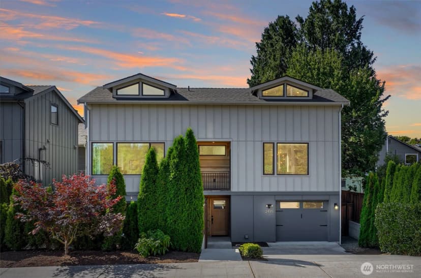 Property photo for 2415 Ne 77 Street, Seattle photo 29