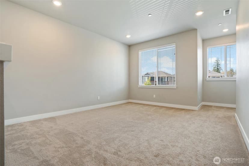Property photo for 1407 Baker Heights Loop, Bremerton photo 21