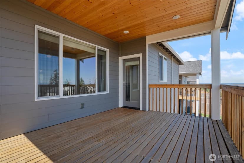 Property photo for 1407 Baker Heights Loop, Bremerton photo 36