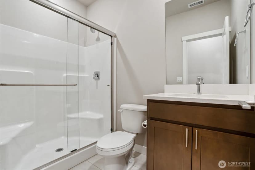 Property photo for 1407 Baker Heights Loop, Bremerton photo 6