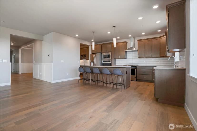 Property photo for 1407 Baker Heights Loop, Bremerton photo 14