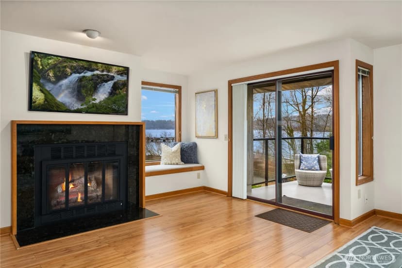 Property photo for 6121 Ne 175th Street #a308, Kenmore photo 9