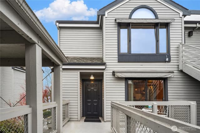 Property photo for 6121 Ne 175th Street #a308, Kenmore photo 2