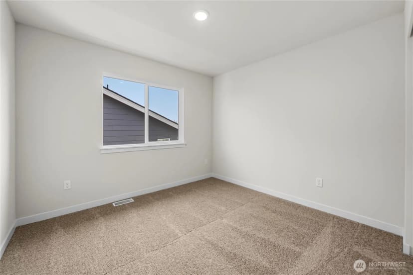 Property photo for 6011 Thornhill Avenue Sw, Port Orchard photo 23
