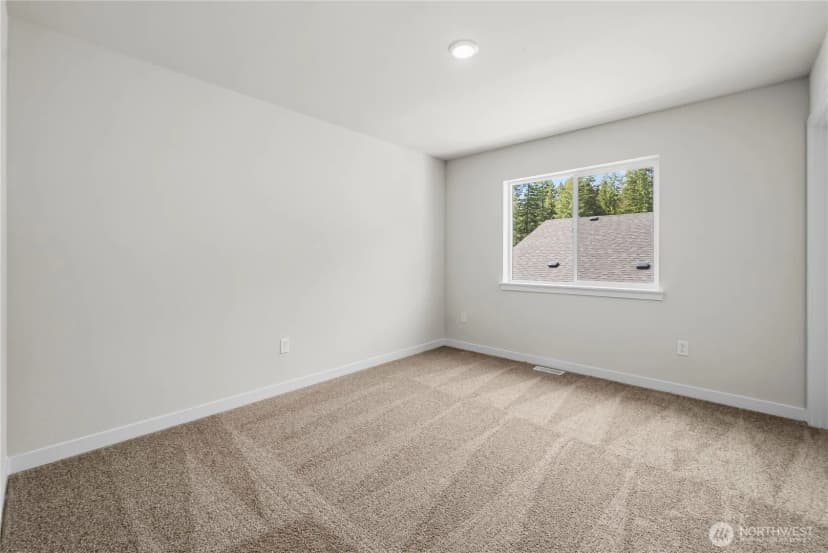Property photo for 6011 Thornhill Avenue Sw, Port Orchard photo 22