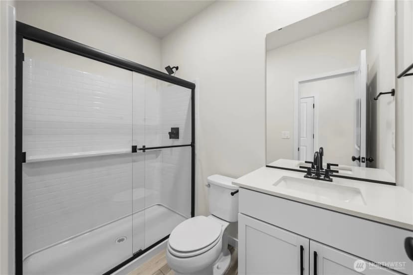 Property photo for 6011 Thornhill Avenue Sw, Port Orchard photo 16