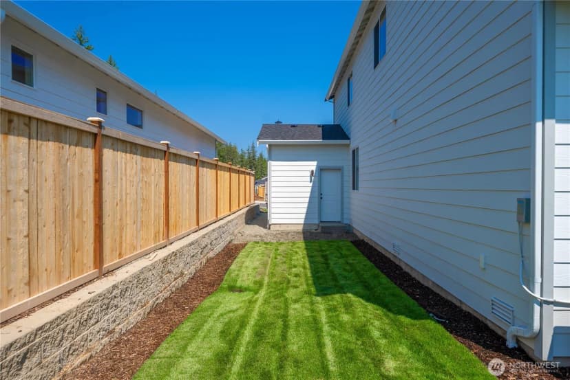 Property photo for 6011 Thornhill Avenue Sw, Port Orchard photo 37