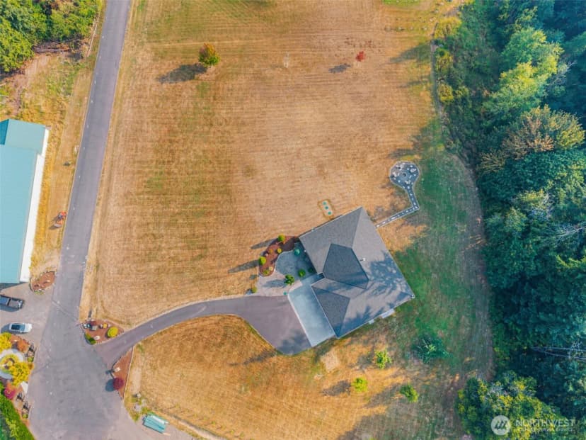Property photo for 503 Cemetery Road, Kalama photo 5