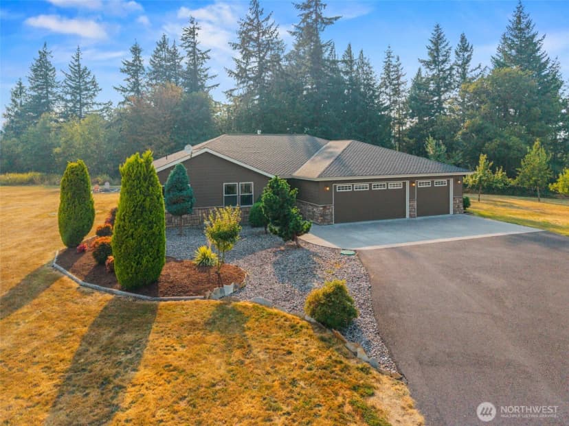 Property photo for 503 Cemetery Road, Kalama photo 7
