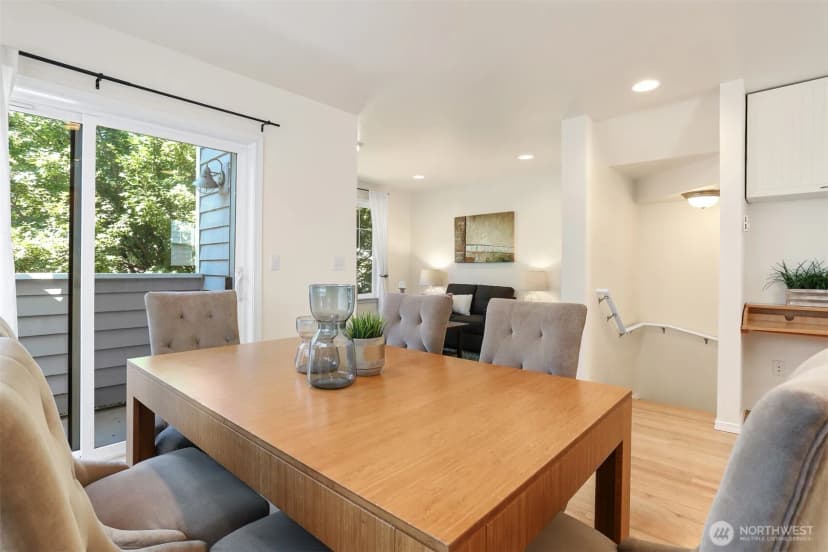 Property photo for 2637 A Nw 57th Street, Seattle photo 7