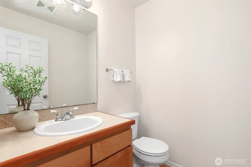 Property photo for 2637 A Nw 57th Street, Seattle photo 14