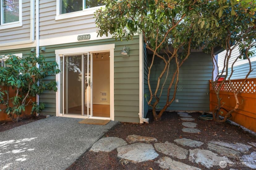 Property photo for 2637 A Nw 57th Street, Seattle photo 30