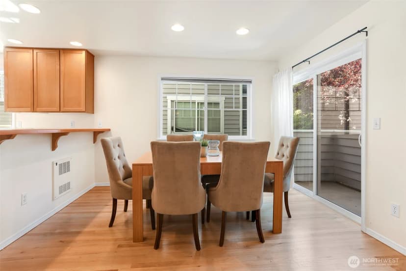 Property photo for 2637 A Nw 57th Street, Seattle photo 9