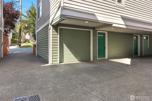 Property photo for 2637 A Nw 57th Street, Seattle photo 2