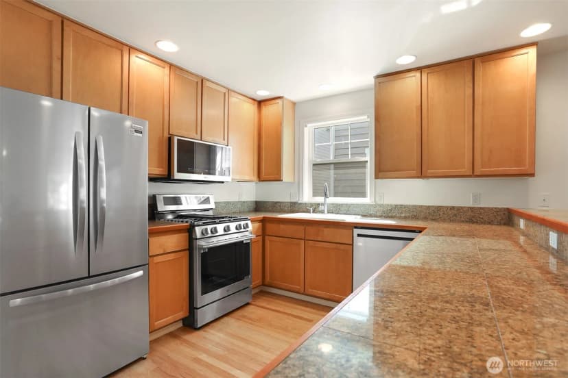 Property photo for 2637 A Nw 57th Street, Seattle photo 13