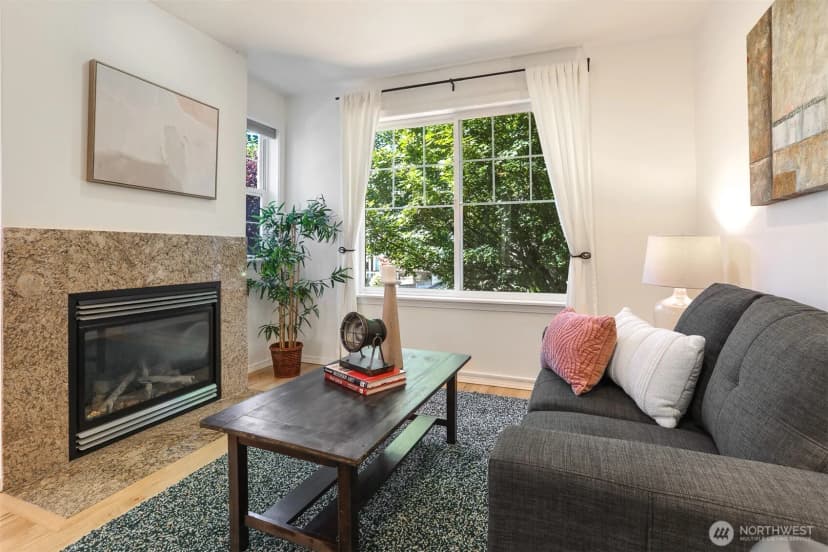 Property photo for 2637 A Nw 57th Street, Seattle photo 6