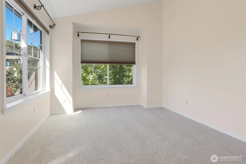Property photo for 2637 A Nw 57th Street, Seattle photo 17