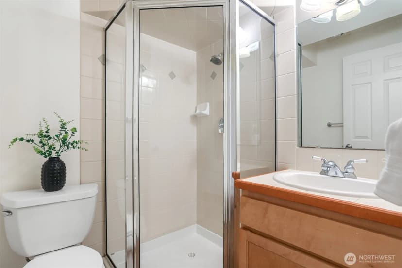Property photo for 2637 A Nw 57th Street, Seattle photo 27