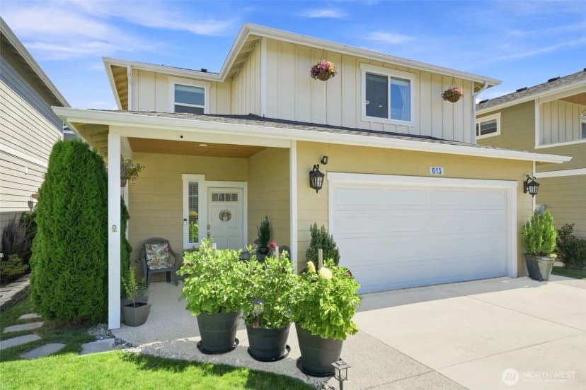 Property photo for 613 Stacey Place, Sedro Woolley
