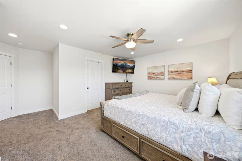 Property photo for 613 Stacey Place, Sedro Woolley photo 19
