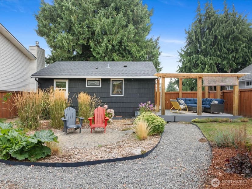 Property photo for 7559 19th Avenue Sw, Seattle photo 10