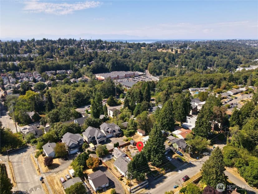 Property photo for 7559 19th Avenue Sw, Seattle photo 34