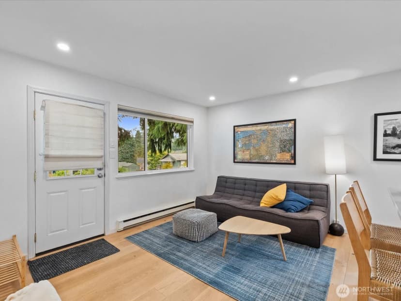 Property photo for 7559 19th Avenue Sw, Seattle photo 5