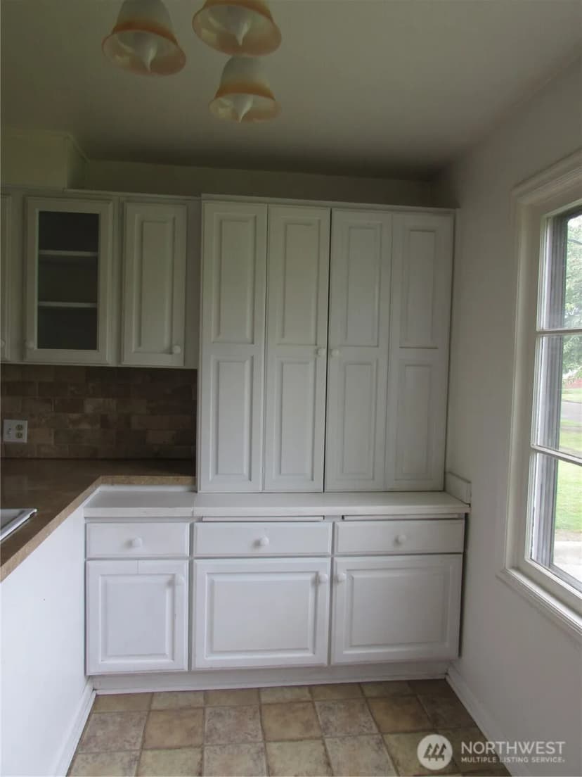 Property photo for 1111 9th, Longview photo 4