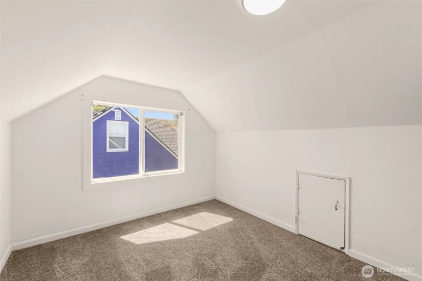 Property photo for 11214 Cornell Avenue S, Seattle photo 23